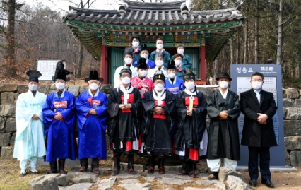 정충묘.jpg