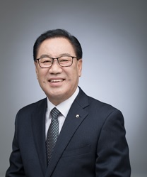 김동일.jpg