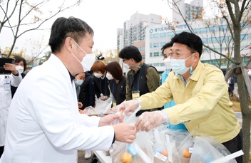 의료원방문.jpg