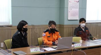 여-소방.jpg