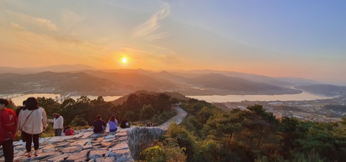 달빛길.jpg