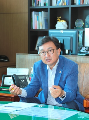 김하식.jpg