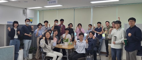 건축과-소통.jpg