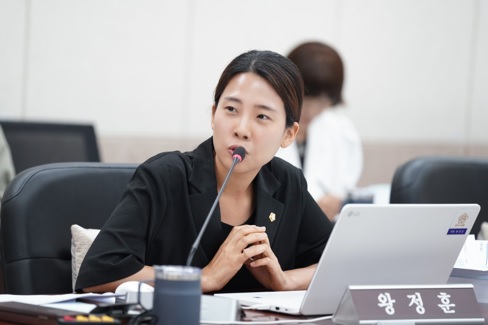 왕정훈.jpg
