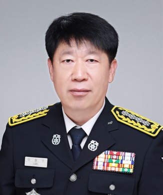 이-취임.jpg