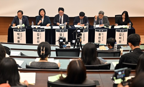사회복지종사자.jpg