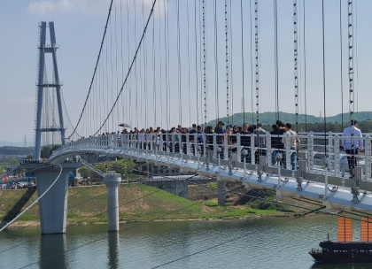 출렁다리.jpg