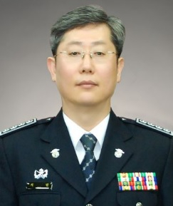 여주교도소장.jpg