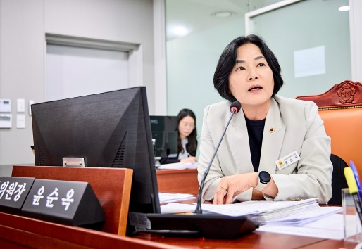 윤순옥.jpg