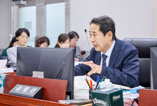 유필선.jpg
