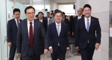김진경 의장, 김동연 지사-임태희 교육감과 ‘협치’ 결과 살펴