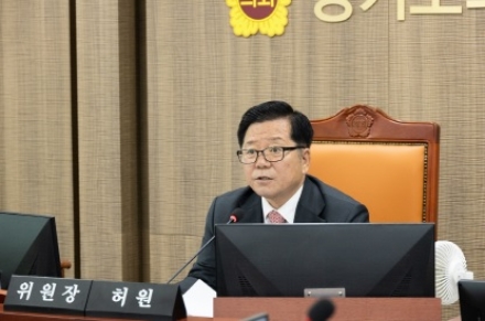 경기도의회 허원 위원장, “내연기관 달달버스가 기후도정의 상징?”