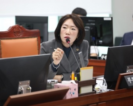 경기도의회 이혜원 의원, “복지 줄이고 빚 늘리는 경기도 예산… 도지사의 재정정책, 누구를 위한 것인가”
