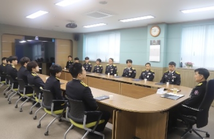 여주소방서, 1월 12일 전입자 임용신고식 개최