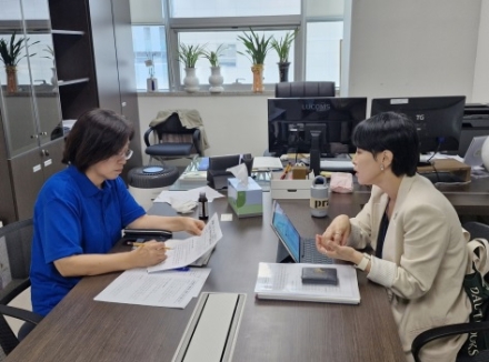 김미경 도의원, “200만 도민 참여 ‘기후행동 기회소득 앱’, 지속 운영 위한 대안 찾아야”