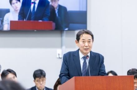 유필선 의원, 조례안 심사서 입법 취지 넘어 체계·실효성까지 꼼꼼히 살펴
