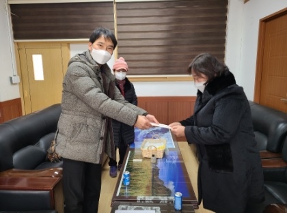 양평군 바르게살기운동 강상면위원회, 강상초와 세월초에 장학금 전달