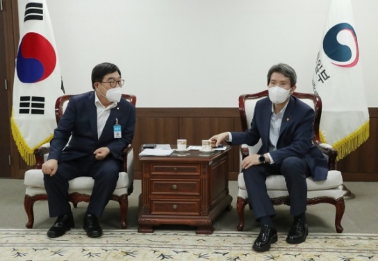 신동헌 광주시장, 이인영 통일부장관 면담 "남북통일 대비 GTX-A와 수광선 접속부 설치" 지원요청