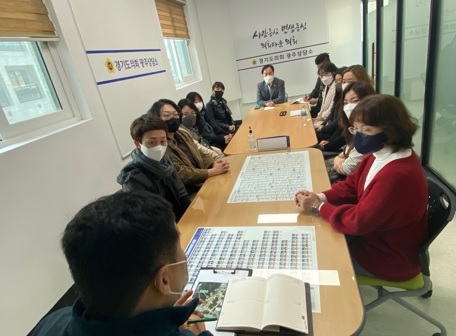 박덕동 도의원, 신현중학교 시설개선 관련 정담회 개최