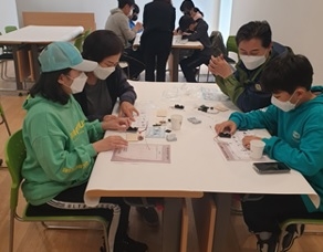 여주시립 폰박물관 4월 문화의 날 체험 행사 진행
