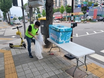 여주시, 폭염 속 ‘무료 생수 나눔’ 큰 호응