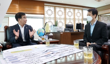 염종현 의장, 14일 김종보 수원남부경찰서장 접견