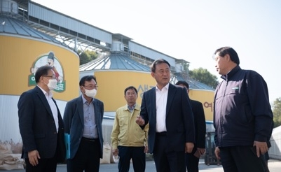 이충우 여주시장 추곡수매 현장 농업인 격려