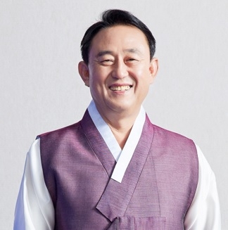 신 년 사