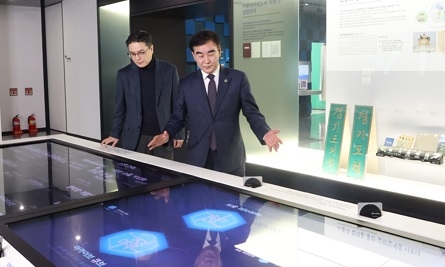 道의회 의정홍보관 ‘경기마루’, 개관 1년 누적 관람객 1만9,000명 돌파