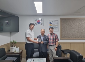여주도시관리공단 가남체육센터,여주시 수영연맹 감사패 수상