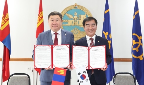 경기도의회, 몽골 다르항올도의회와 교류 10주년 MOU 갱신 체결