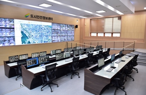 CCTV 속 실종 아동 무사히 가족 품으로