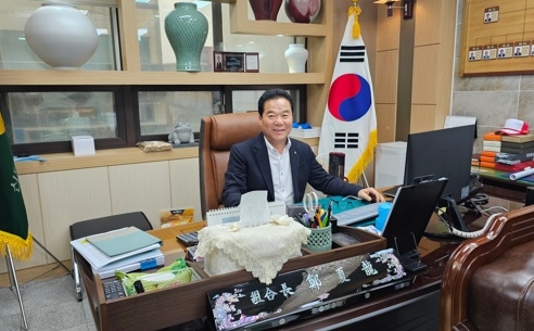 정하용 신둔농협 조합장