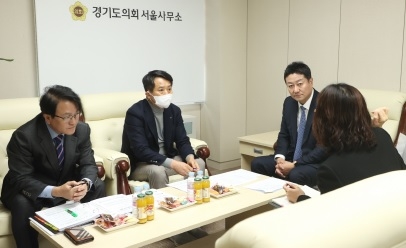 김진경 의장, 서울사무소 방문 … 국회와의 협력 강화 방안 논의
