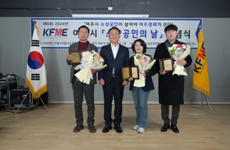 이충우.jpg