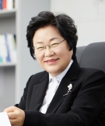 김경희.jpg