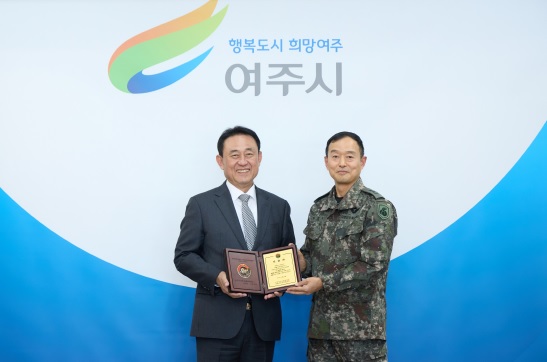 감사패전달.jpg