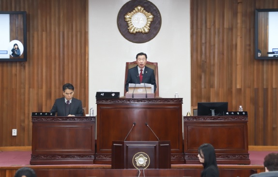 여주의회개회.jpg